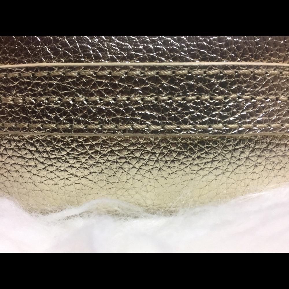 Purse - Picture 6 of 8